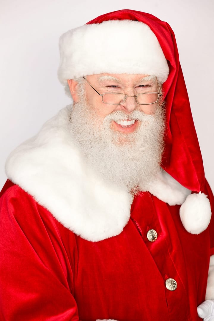 Hire Santa Claus in Huntington Beach CA