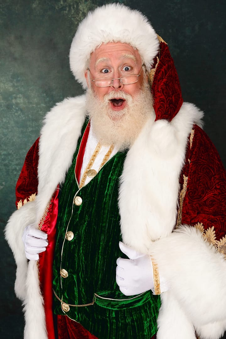 Book Santa Claus in Pasadena CA