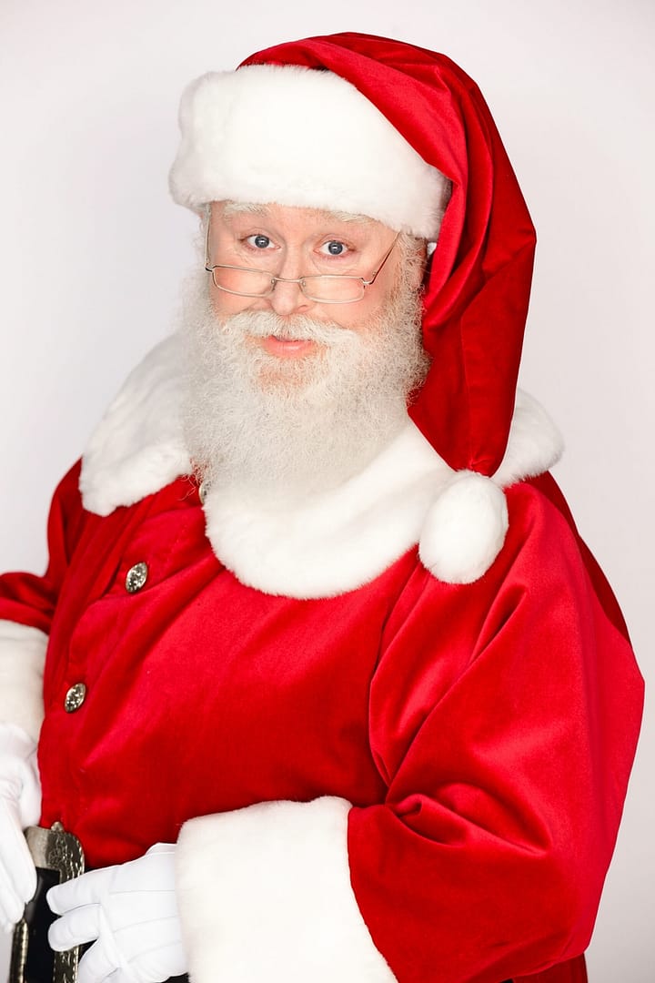 Hire Santa Claus in Yorba Linda CA